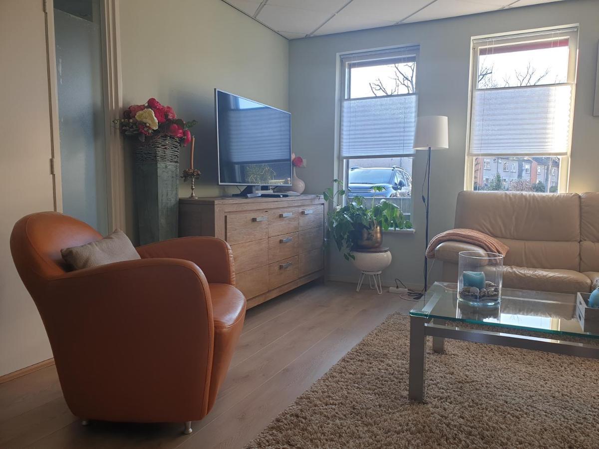 Bij De Oude Dijk Bed and Breakfast Wilp Exteriör bild